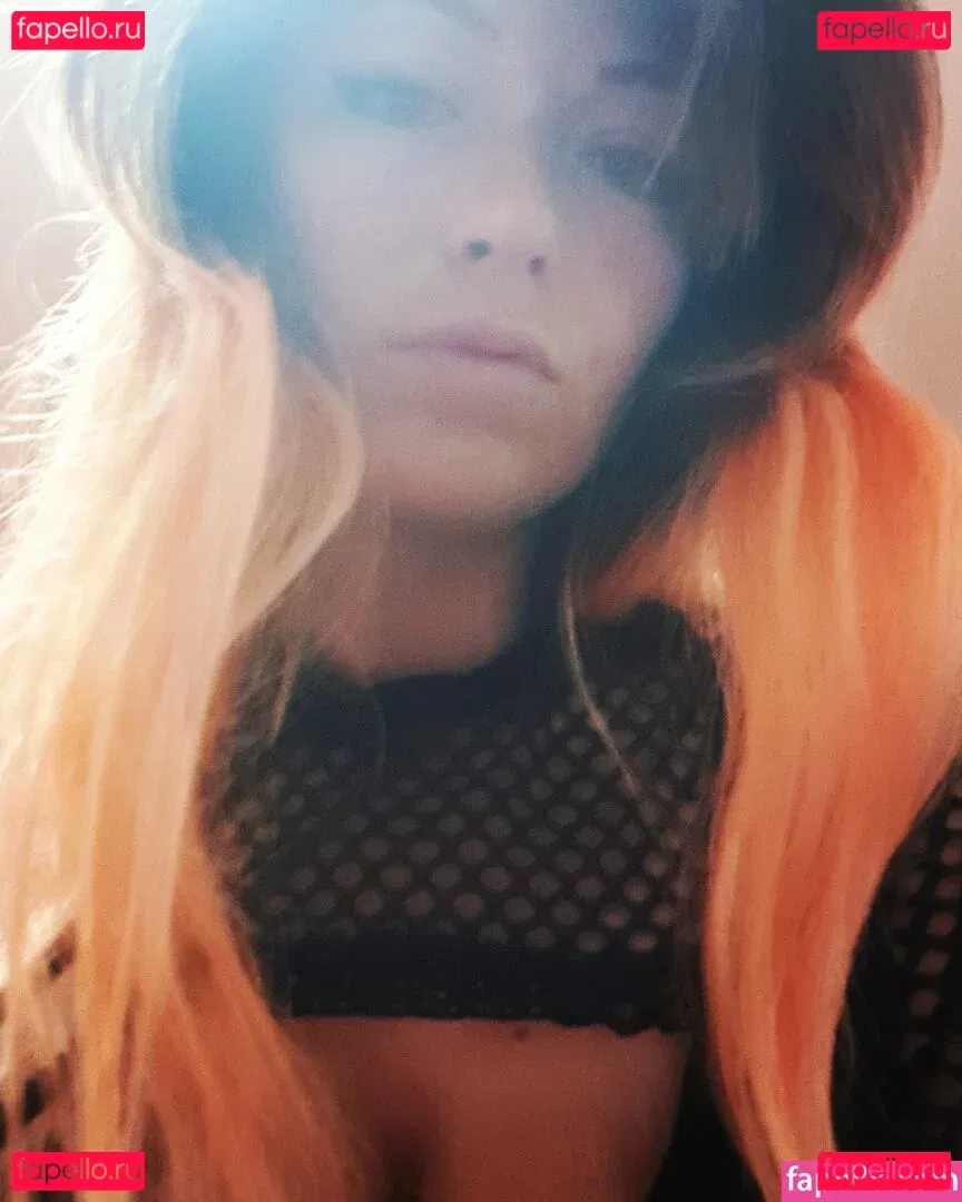 MsVnsfw Onlyfans Photo Gallery 