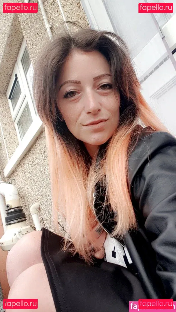 MsVnsfw Onlyfans Photo Gallery 