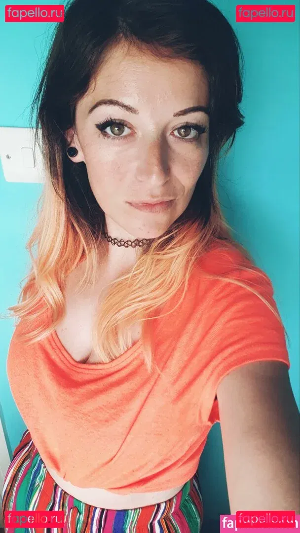 MsVnsfw Onlyfans Photo Gallery 