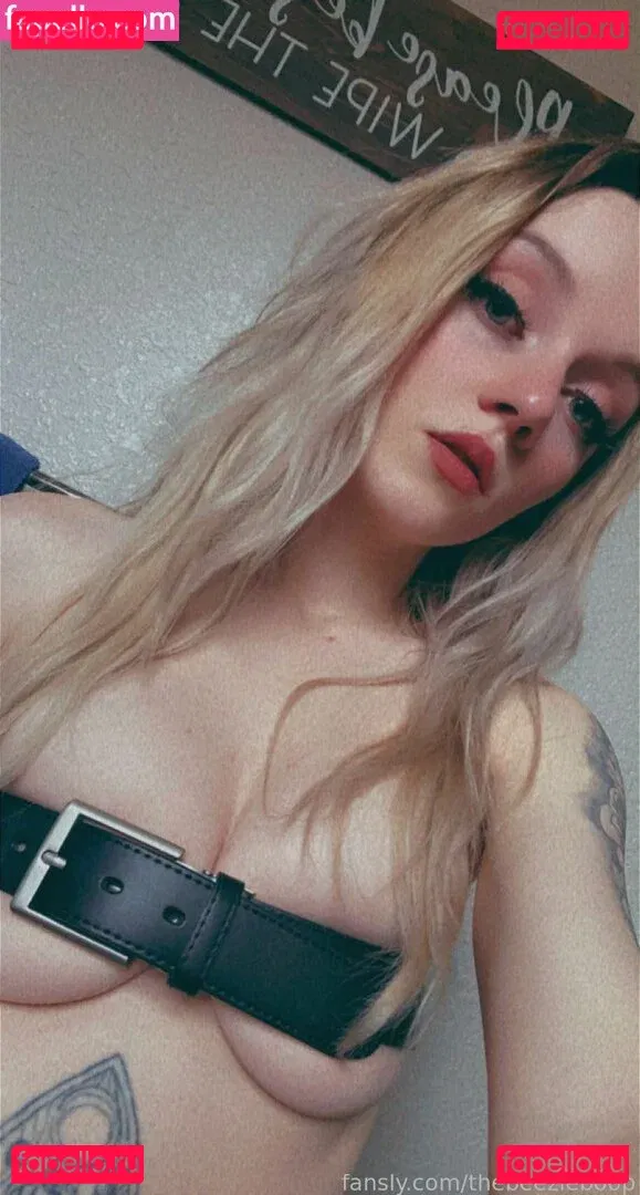 thebeezleboop Onlyfans Photo Gallery 