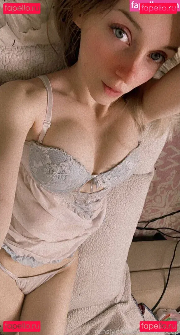 thebeezleboop Onlyfans Photo Gallery 