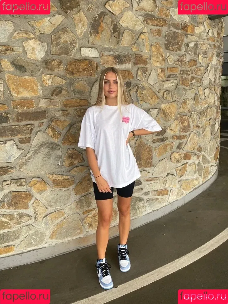 Joline Elisa Onlyfans Photo Gallery 