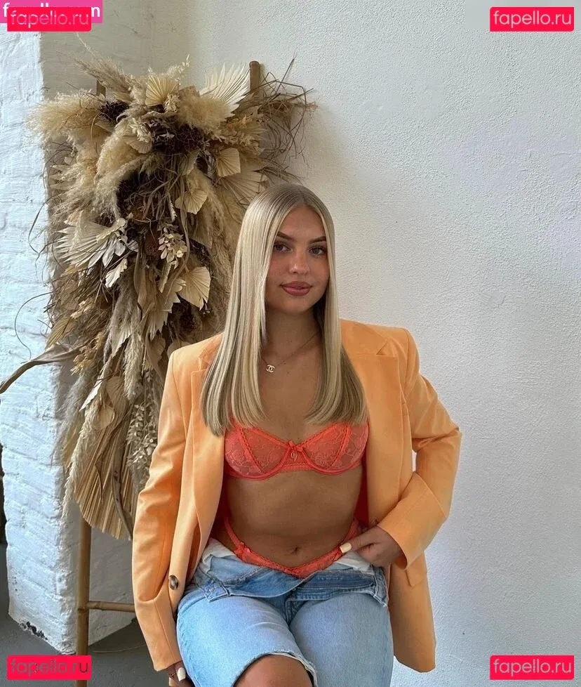 Joline Elisa Onlyfans Photo Gallery 