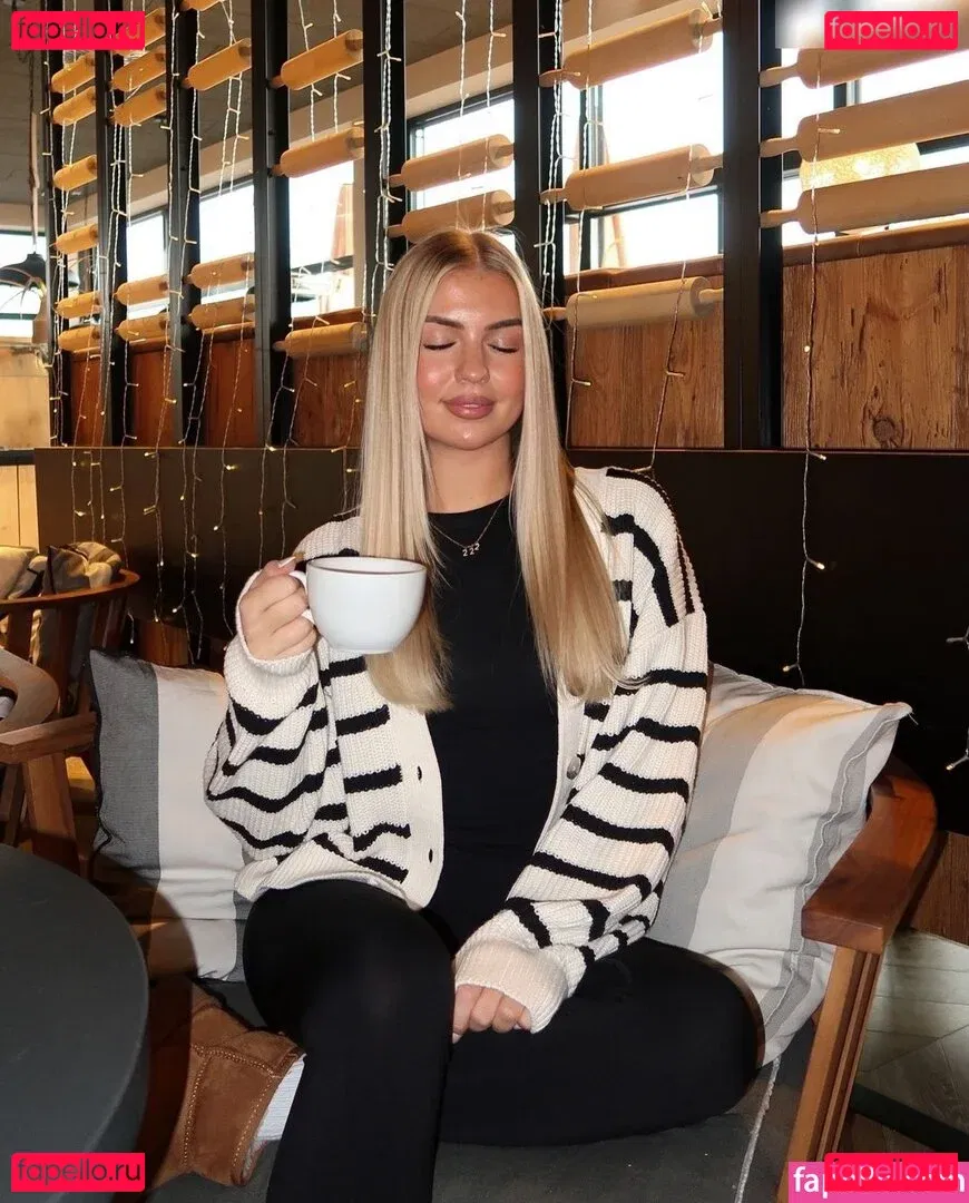 Joline Elisa Onlyfans Photo Gallery 