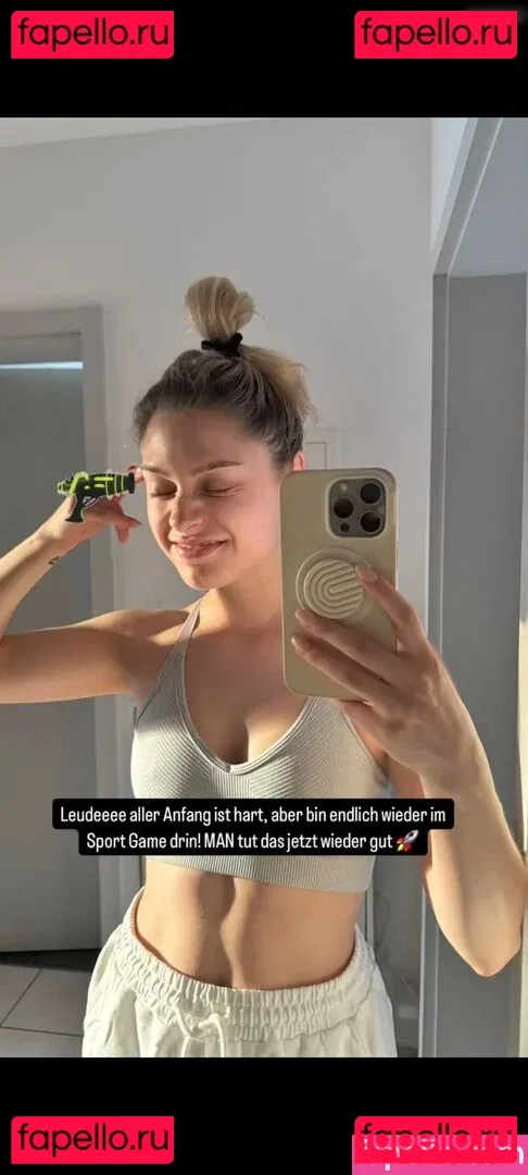 Alina Khani Onlyfans Photo Gallery 