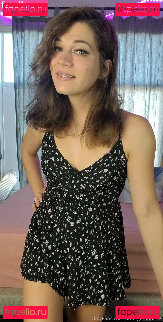 othergirladdie69 Onlyfans Photo Gallery 