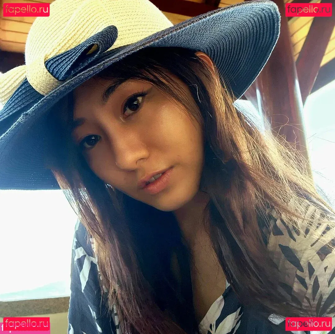 Zumi Onlyfans Photo Gallery 