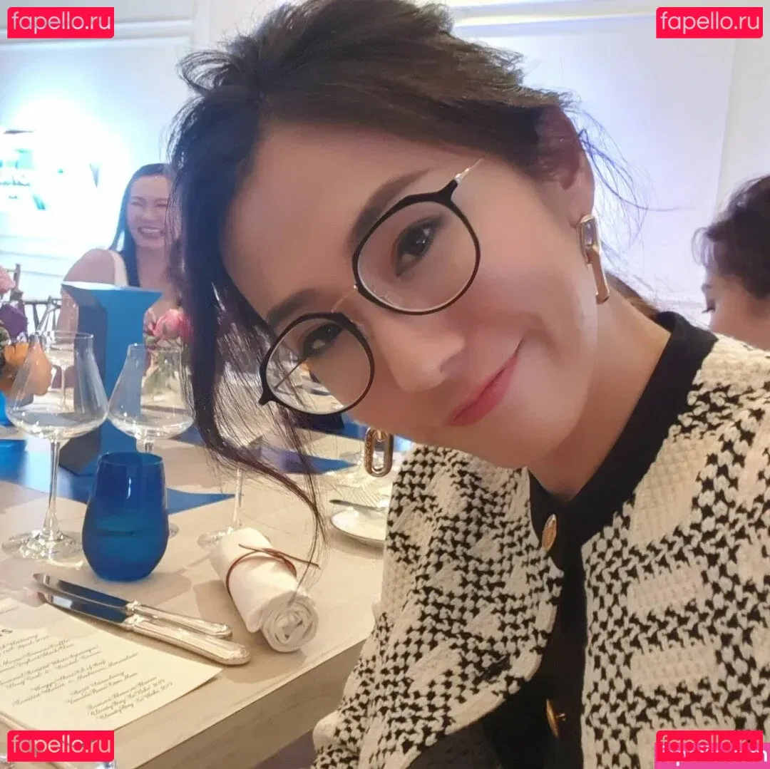 Zumi Onlyfans Photo Gallery 