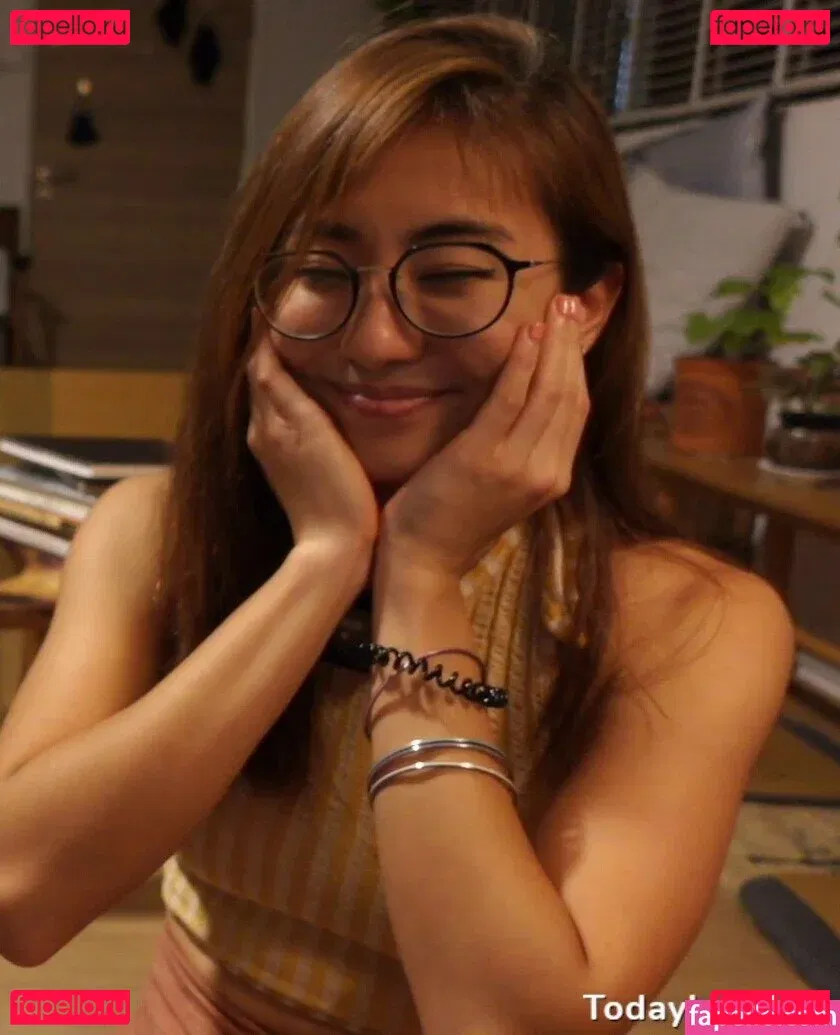 Zumi Onlyfans Photo Gallery 