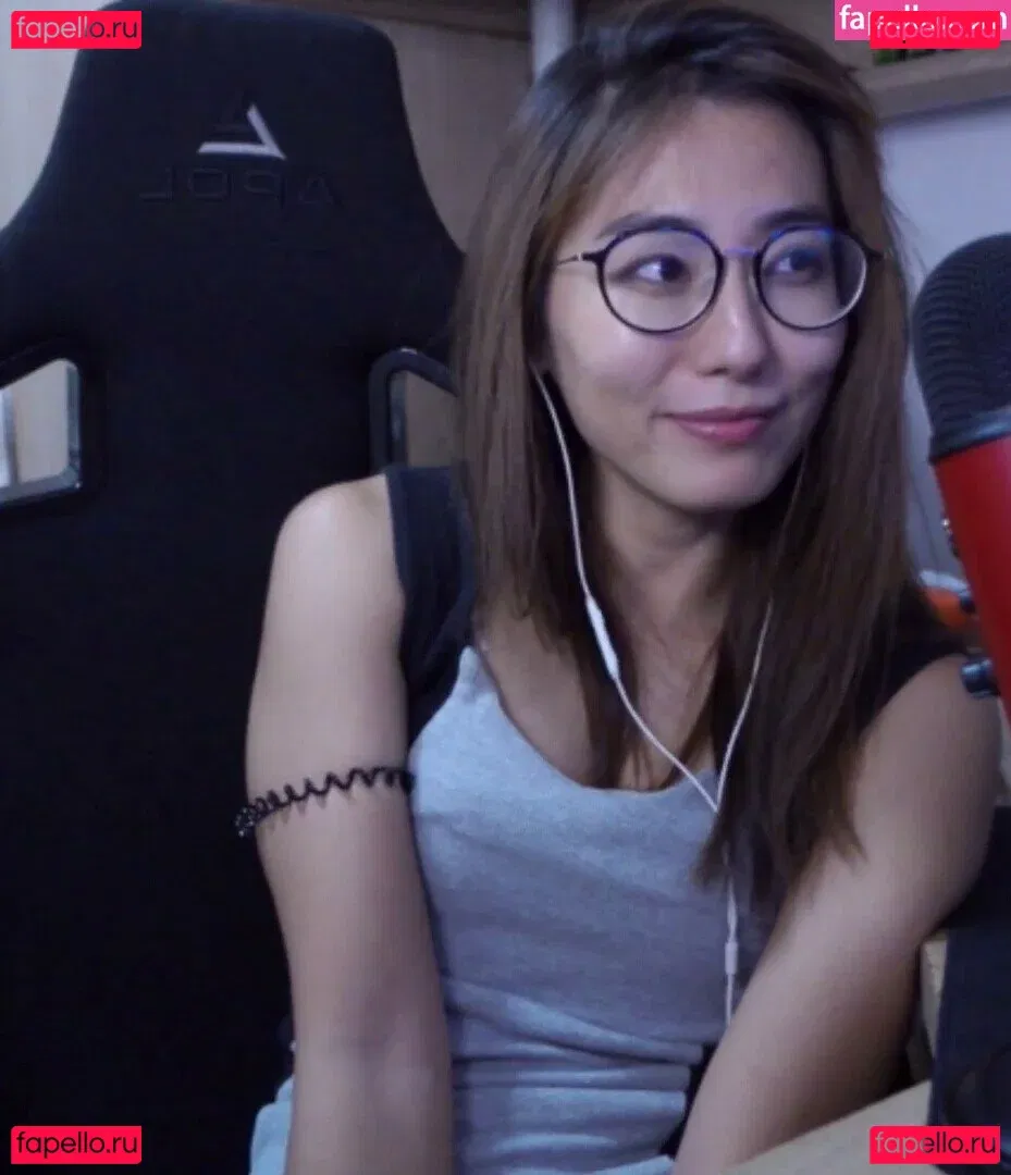 Zumi Onlyfans Photo Gallery 