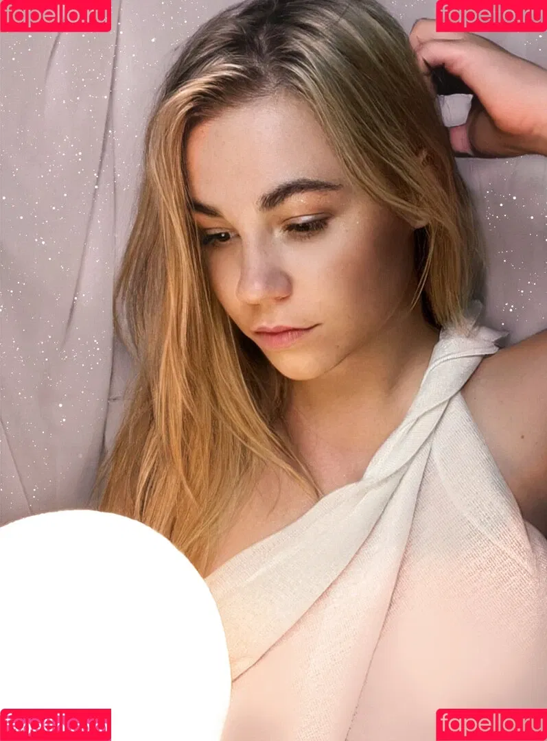 Emmadizzy / Emma_arty Onlyfans Photo Gallery 