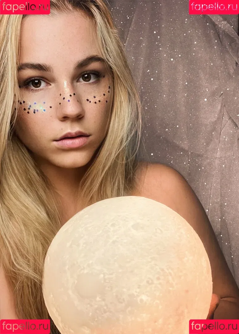 Emmadizzy / Emma_arty Onlyfans Photo Gallery 