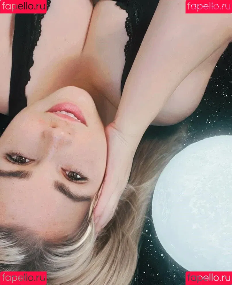Emmadizzy / Emma_arty Onlyfans Photo Gallery 