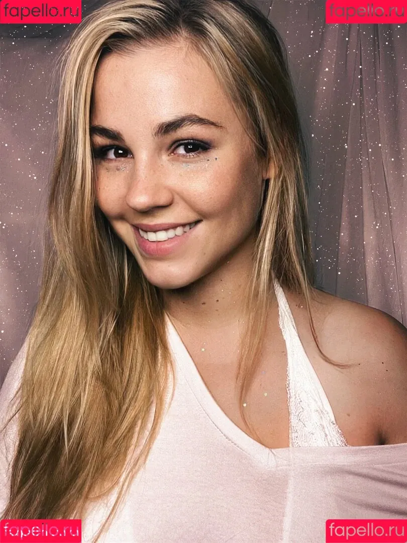 Emmadizzy / Emma_arty Onlyfans Photo Gallery 