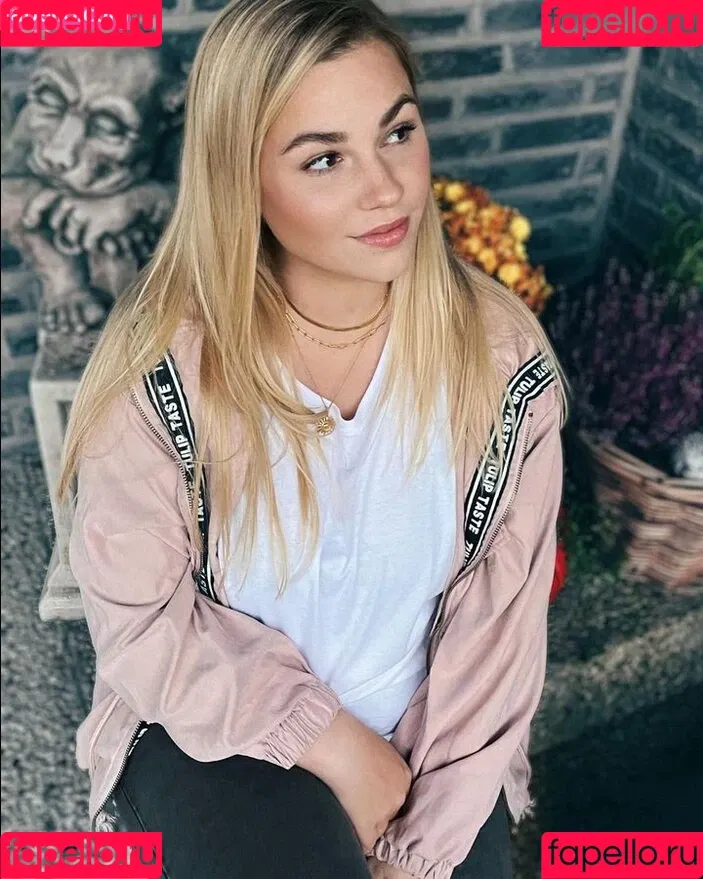 Emmadizzy / Emma_arty Onlyfans Photo Gallery 