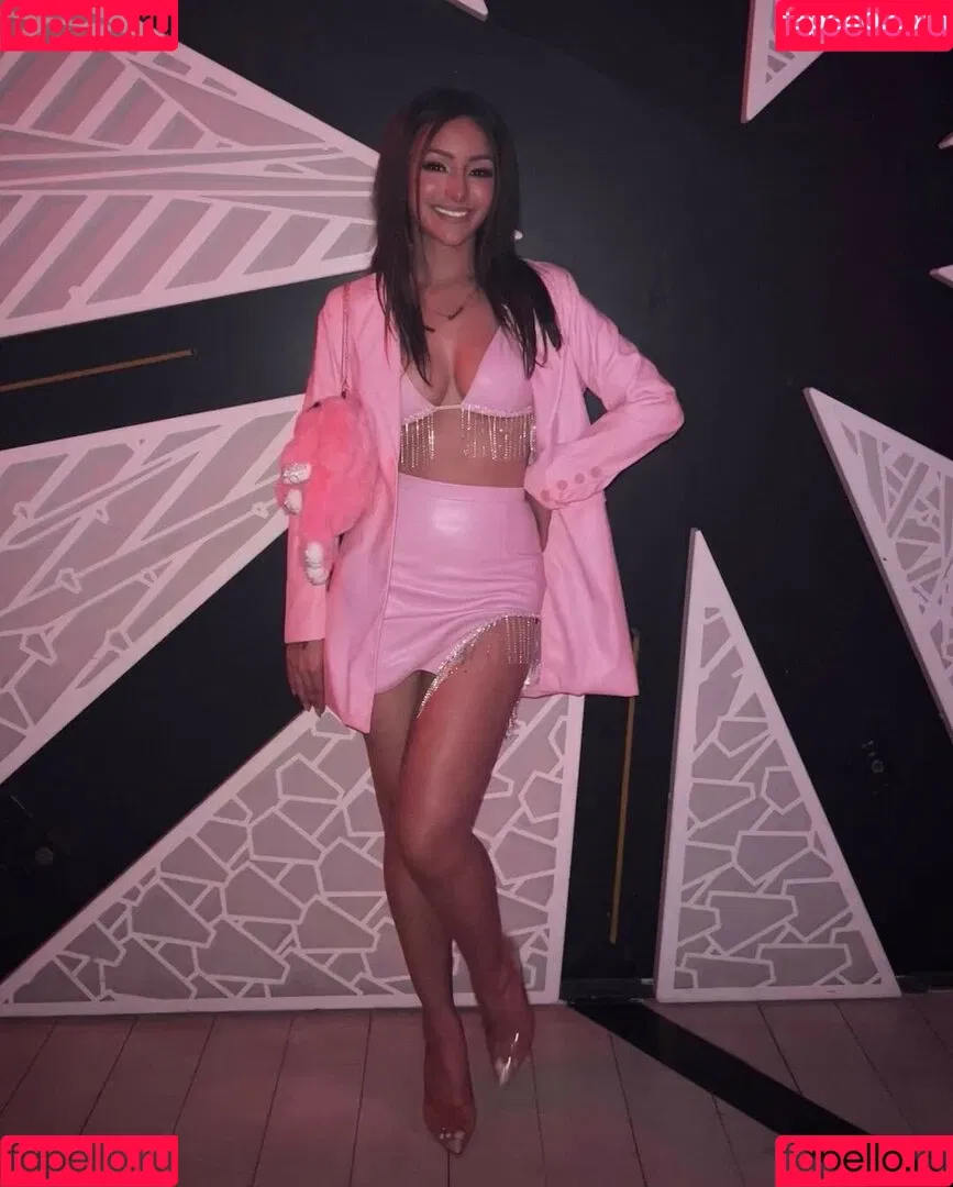 Melanie Iglesias Onlyfans Photo Gallery 