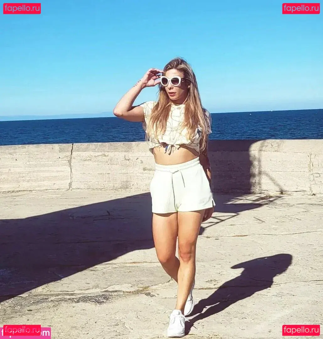 Gabriela Lori Onlyfans Photo Gallery 