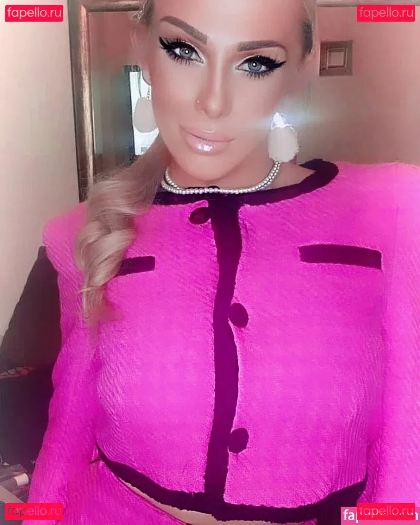 Gabriela Lori Onlyfans Photo Gallery 