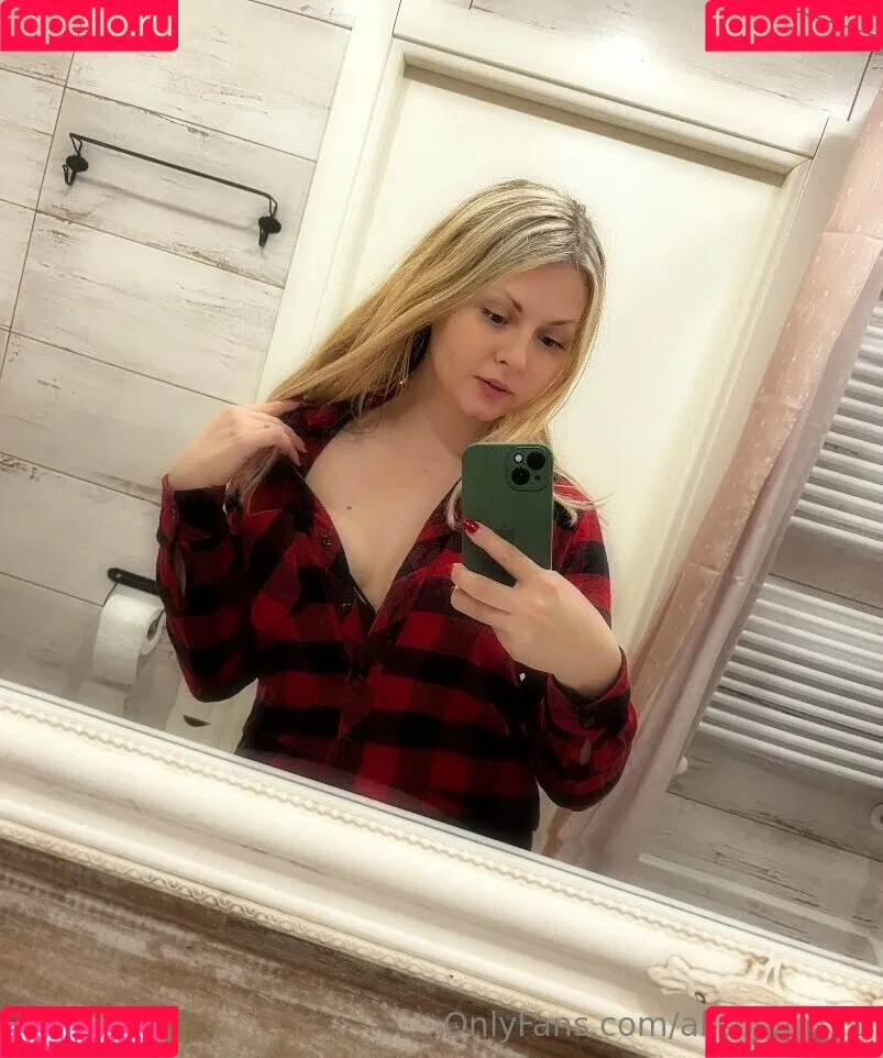 alisonlinsy1 Onlyfans Photo Gallery 