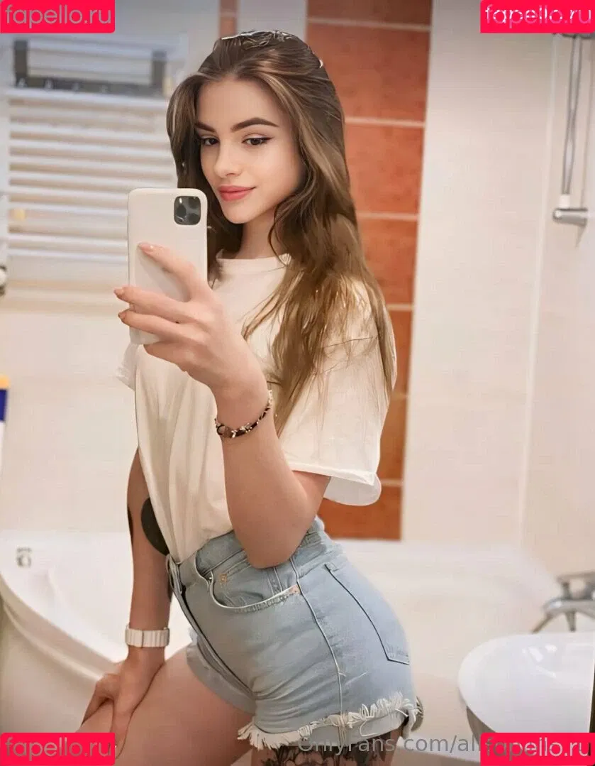 alisonlinsy1 Onlyfans Photo Gallery 