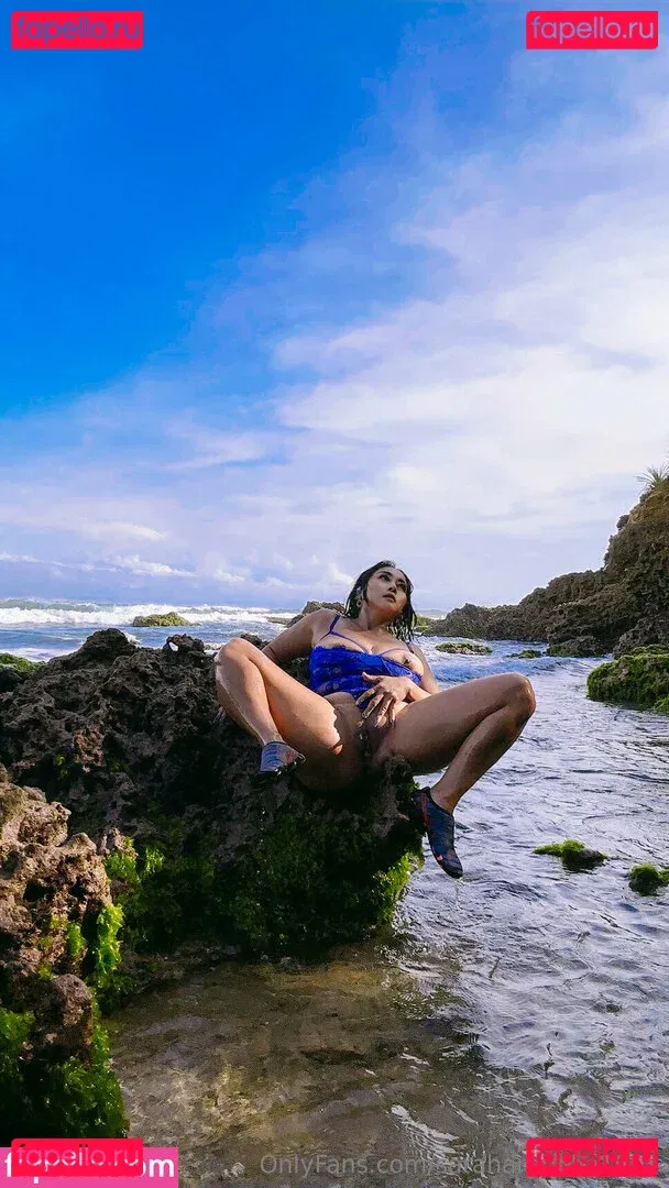 Sarah Ardhelia Onlyfans Photo Gallery 