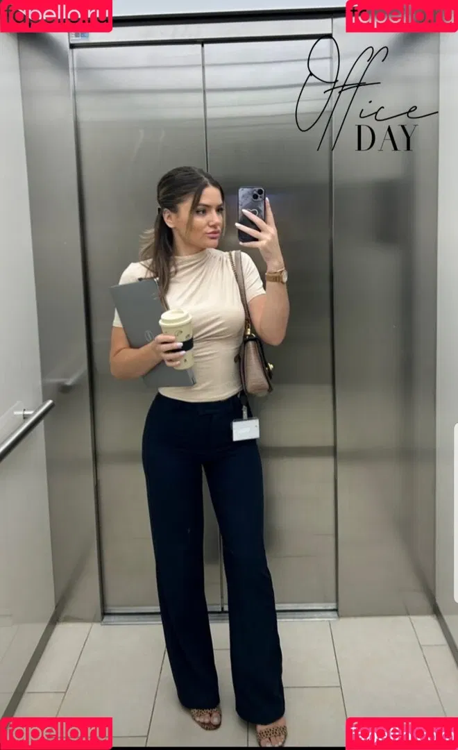 Ella_di_fit Onlyfans Photo Gallery 