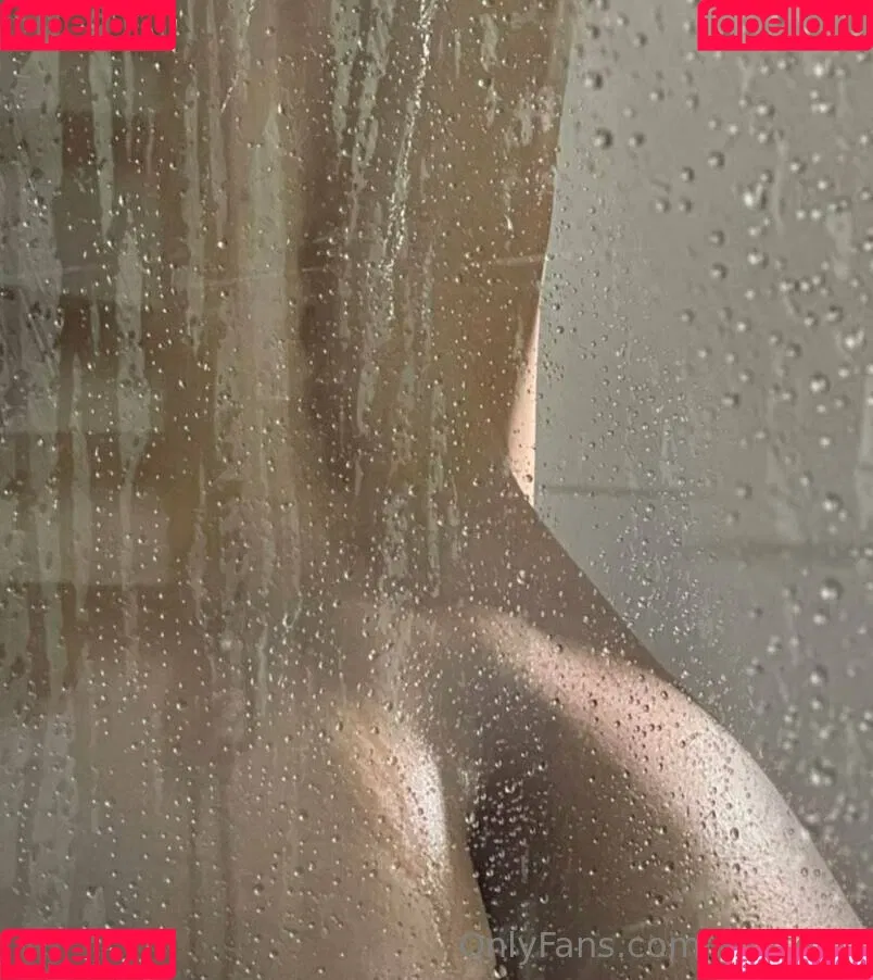 kirateen Onlyfans Photo Gallery 