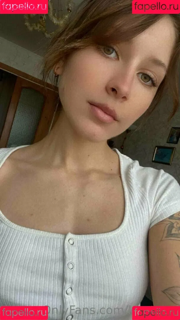 kirateen Onlyfans Photo Gallery 
