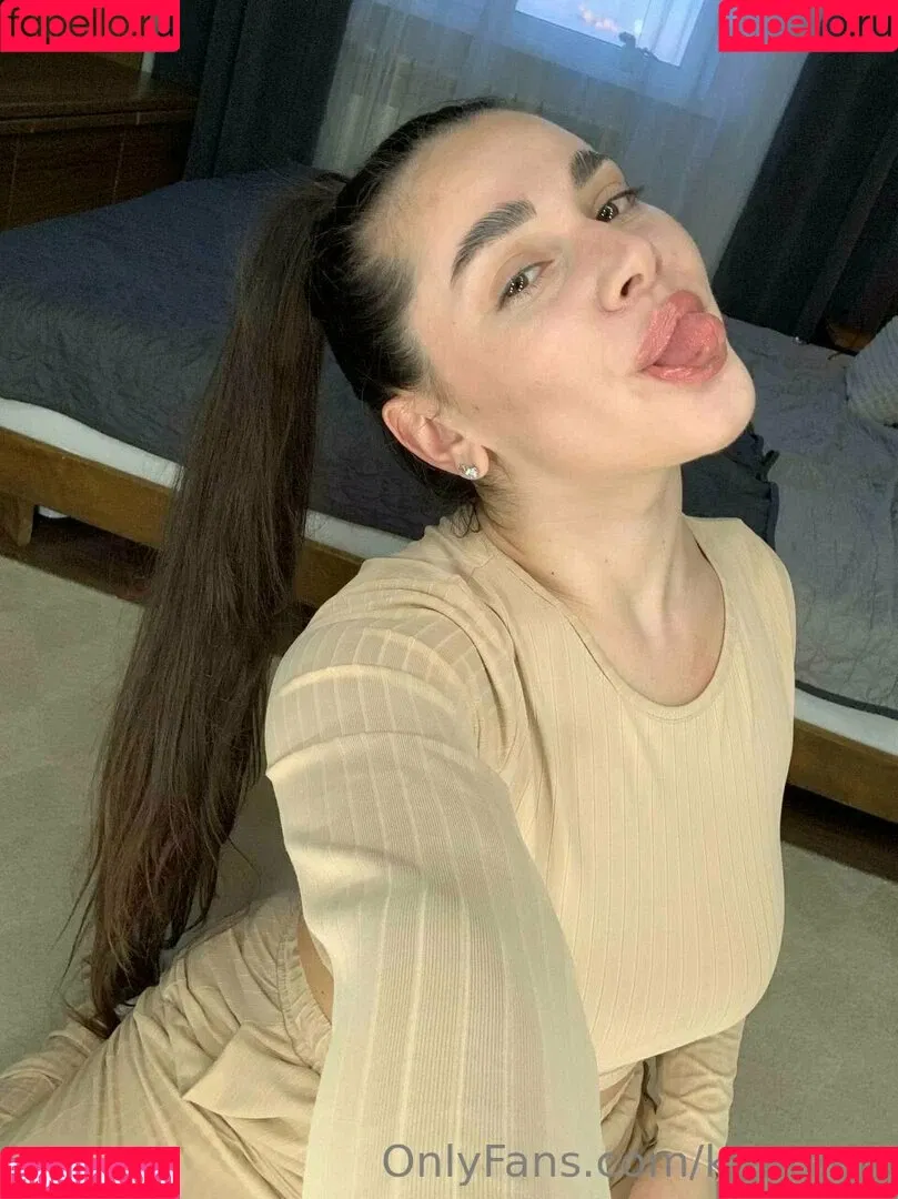 kirateen Onlyfans Photo Gallery 