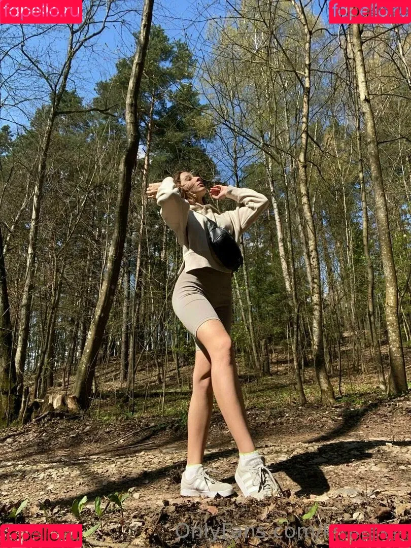 kirateen Onlyfans Photo Gallery 