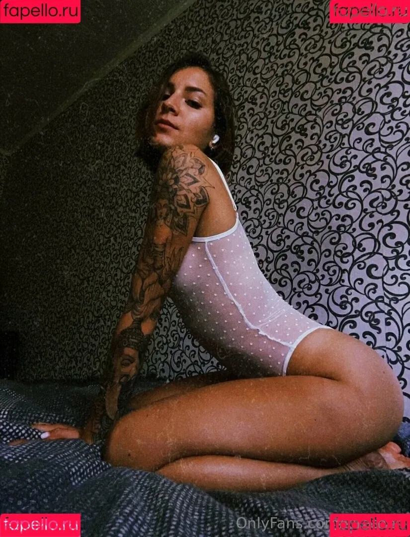 kirateen Onlyfans Photo Gallery 