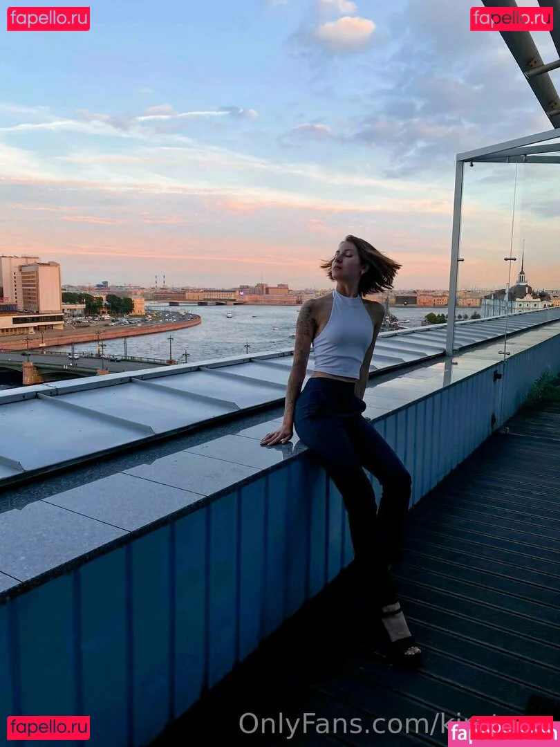 kirateen Onlyfans Photo Gallery 