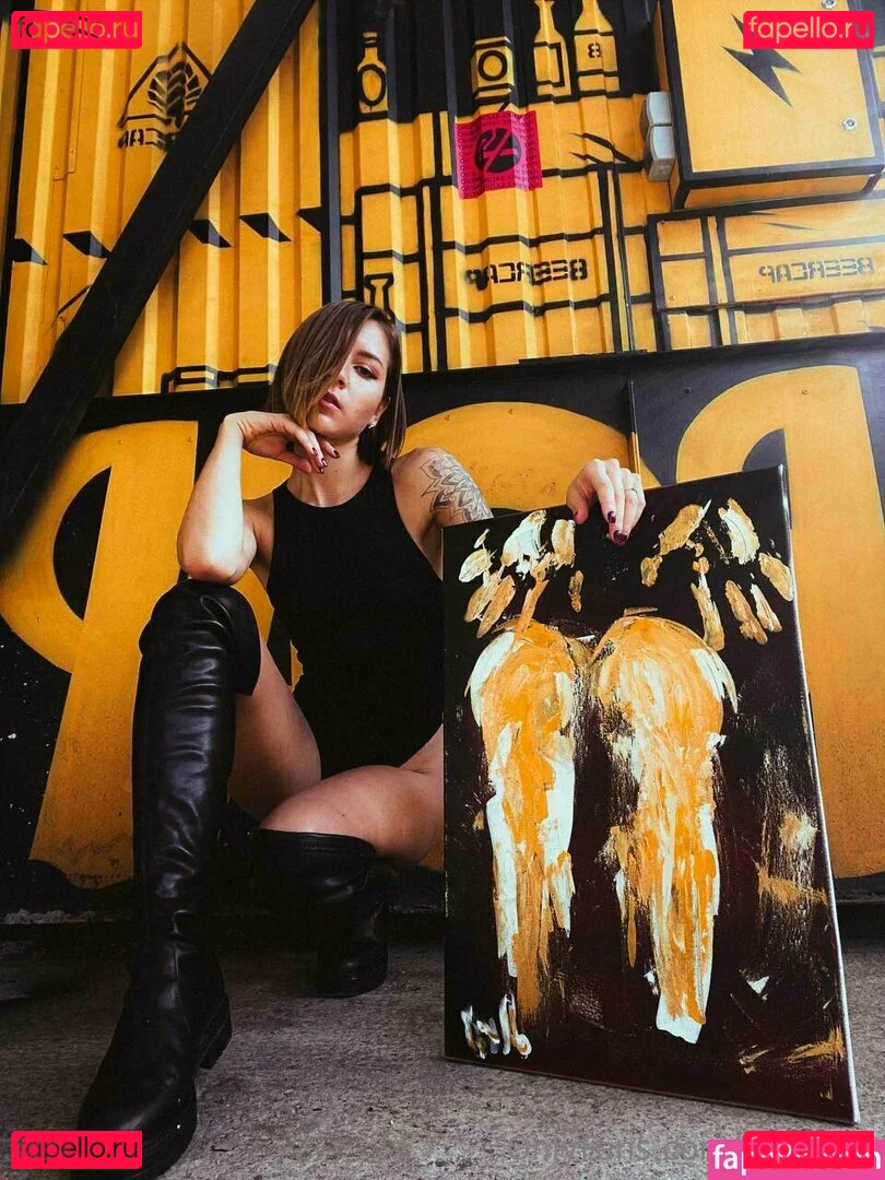 kirateen Onlyfans Photo Gallery 