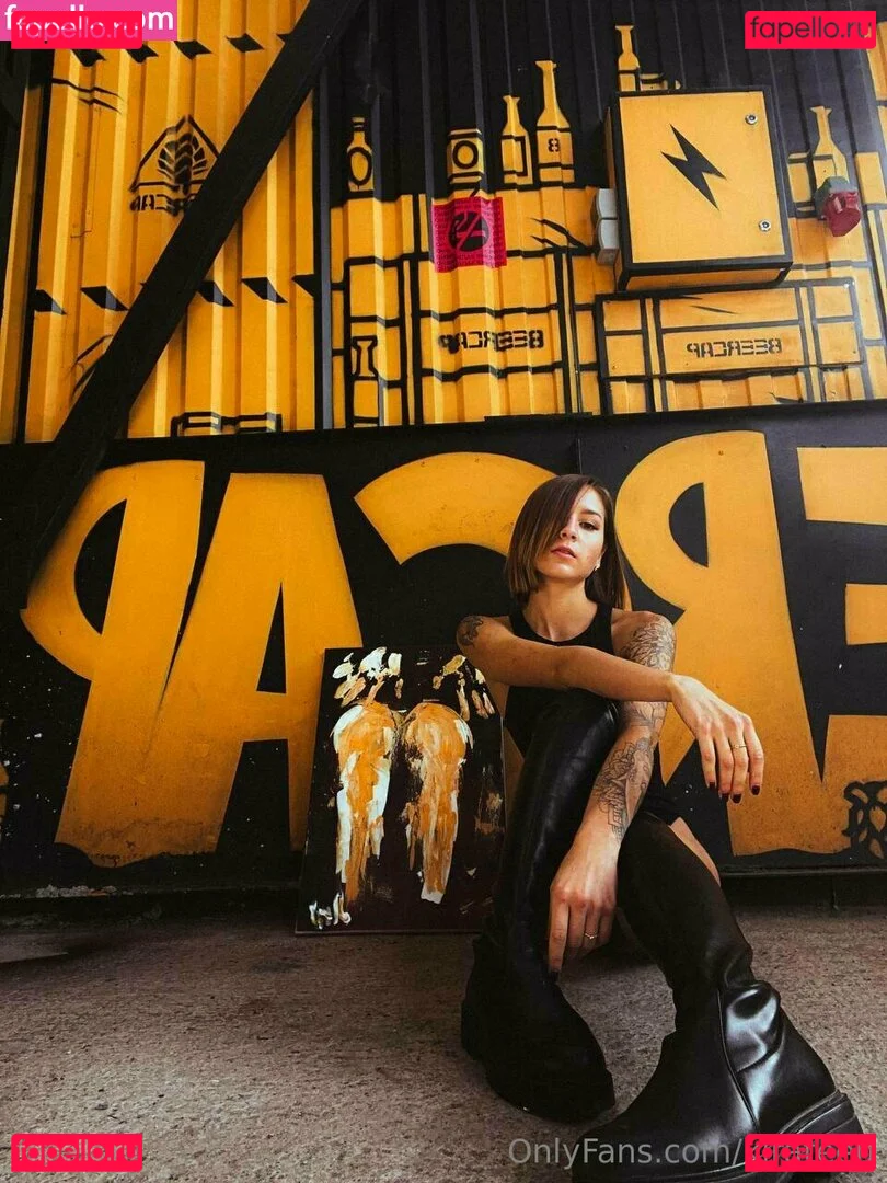 kirateen Onlyfans Photo Gallery 