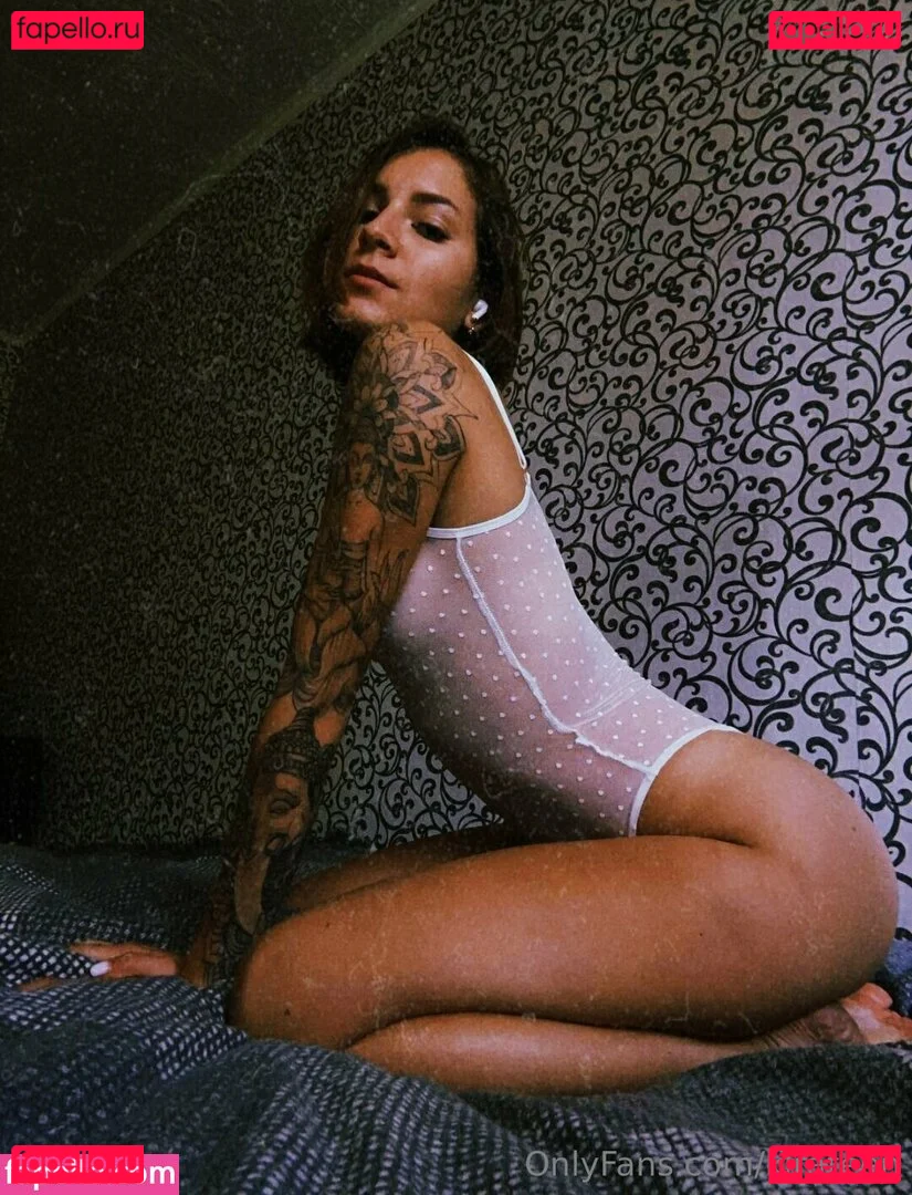 kirateen Onlyfans Photo Gallery 