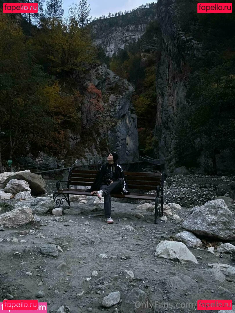 kirateen Onlyfans Photo Gallery 