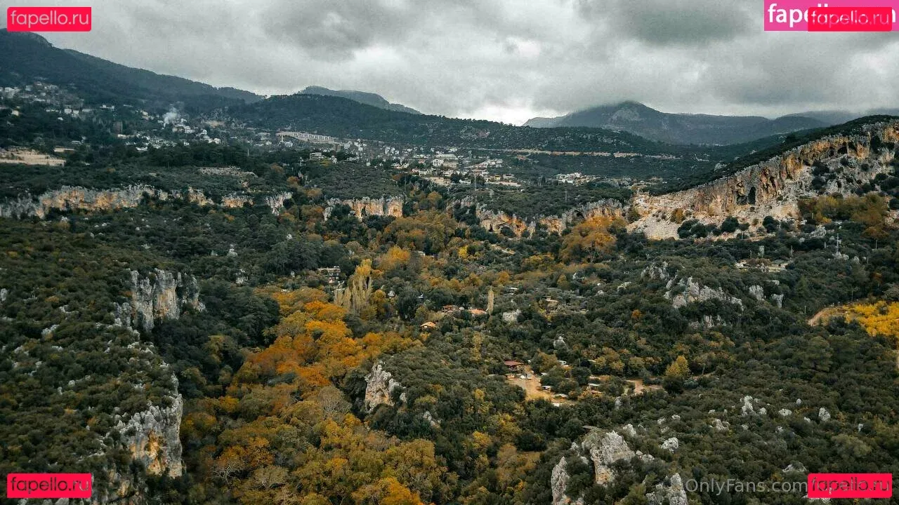 kirateen Onlyfans Photo Gallery 