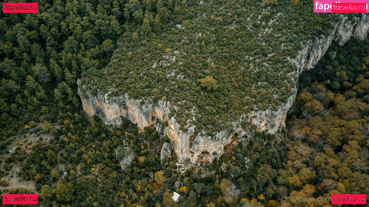 kirateen Onlyfans Photo Gallery 