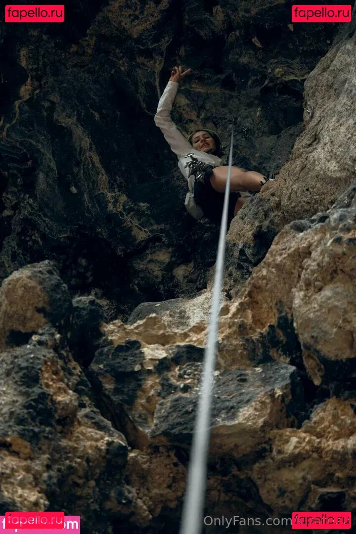 kirateen Onlyfans Photo Gallery 