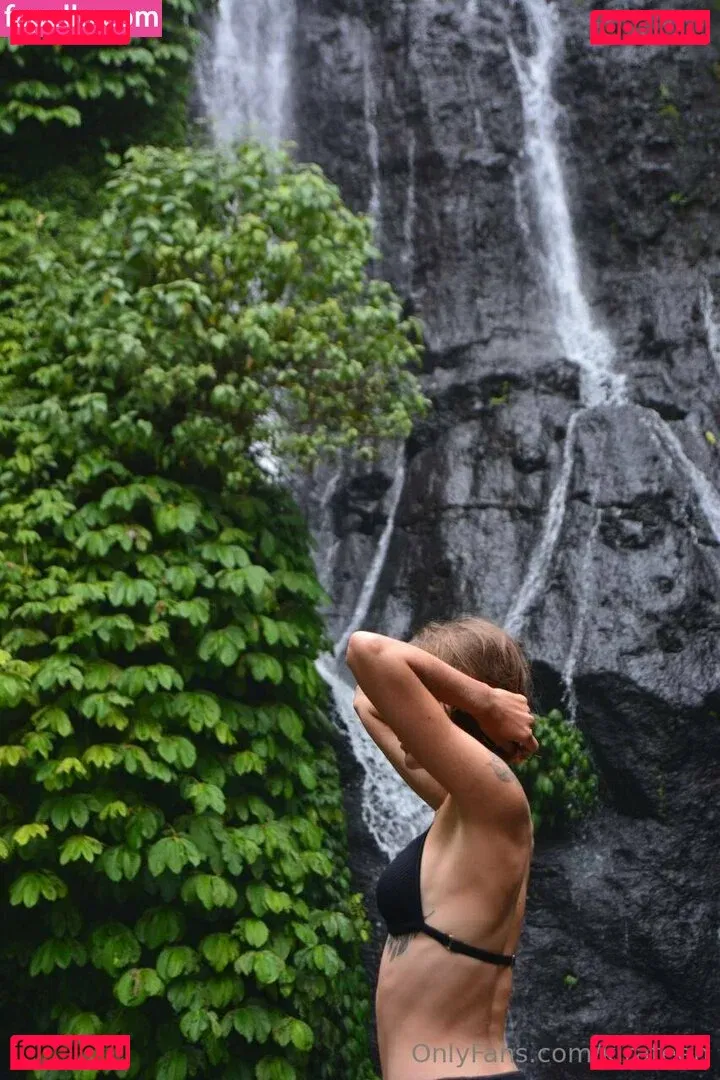 kirateen Onlyfans Photo Gallery 