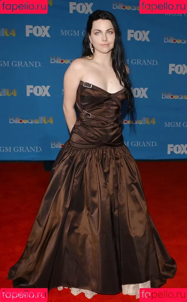 Amy Lee Onlyfans Photo Gallery 