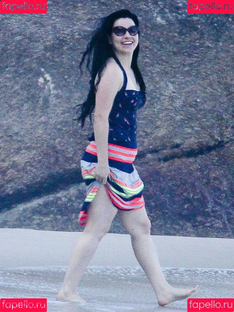 Amy Lee Onlyfans Photo Gallery 
