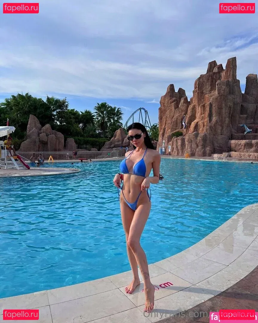 Amy Lee Onlyfans Photo Gallery 