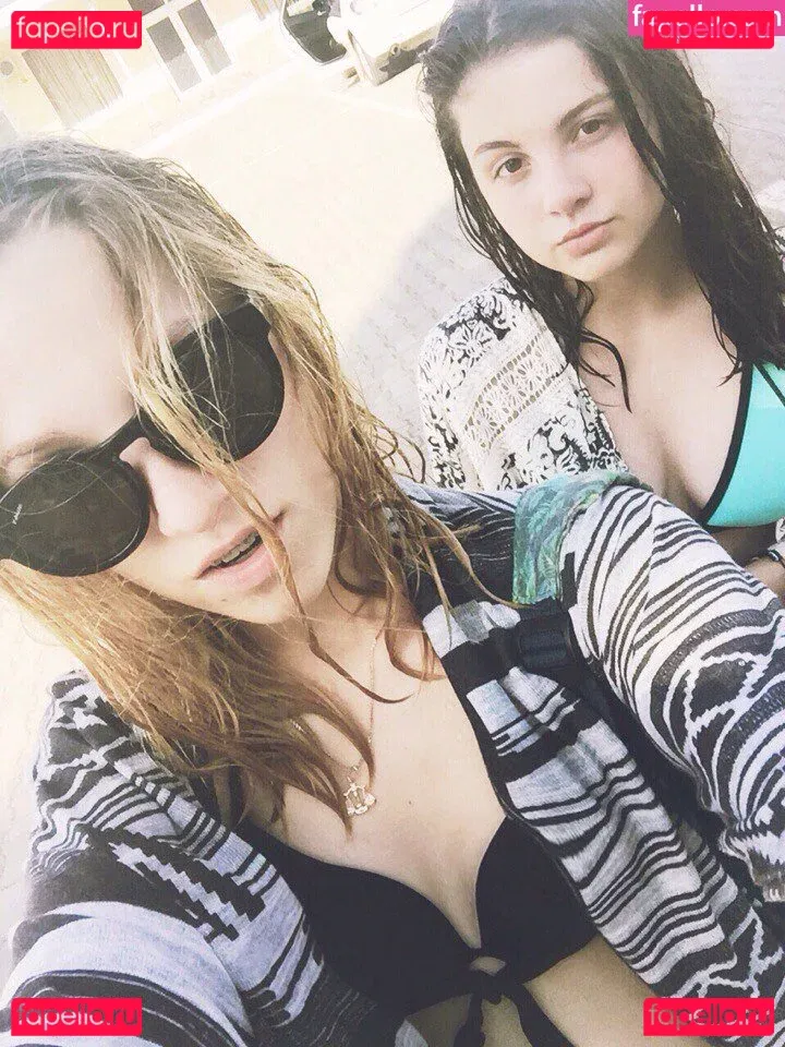 Kazarian Oleksandra Onlyfans Photo Gallery 