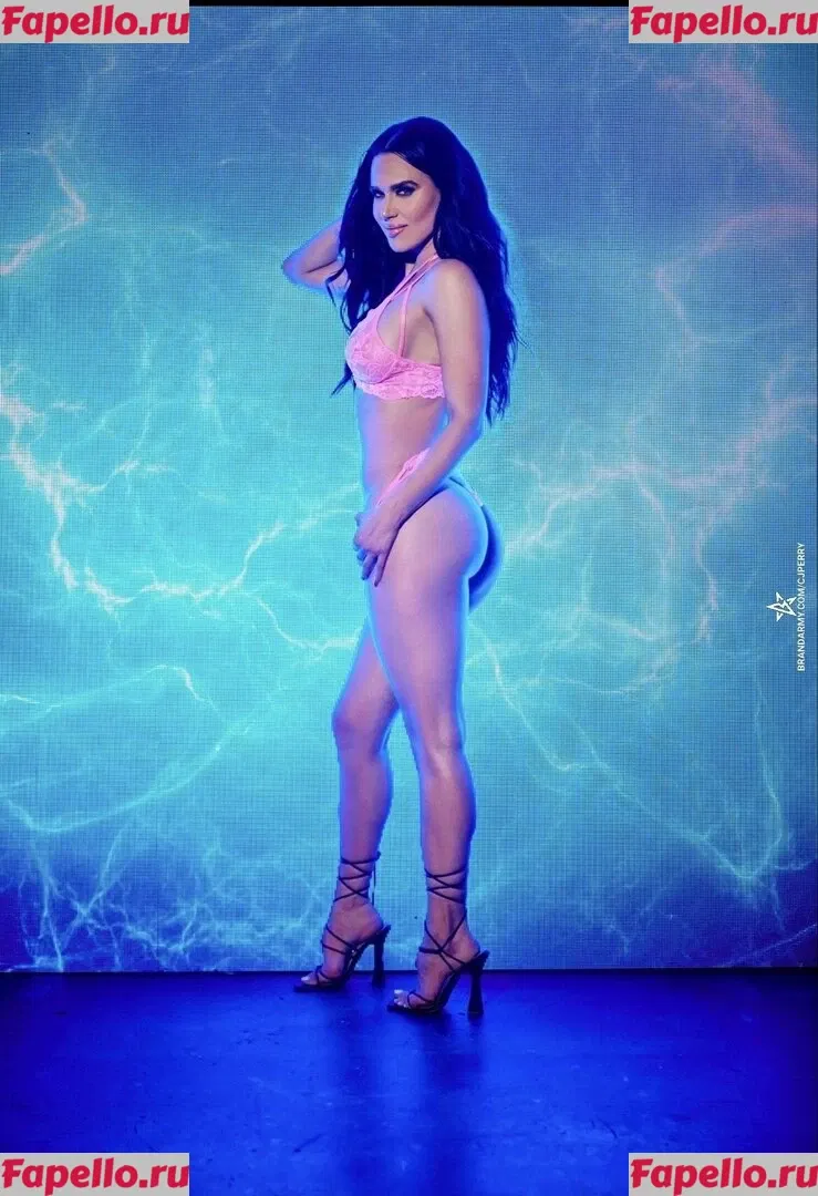 CJ Perry Onlyfans Photo Gallery 