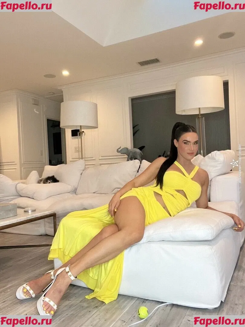 CJ Perry Onlyfans Photo Gallery 