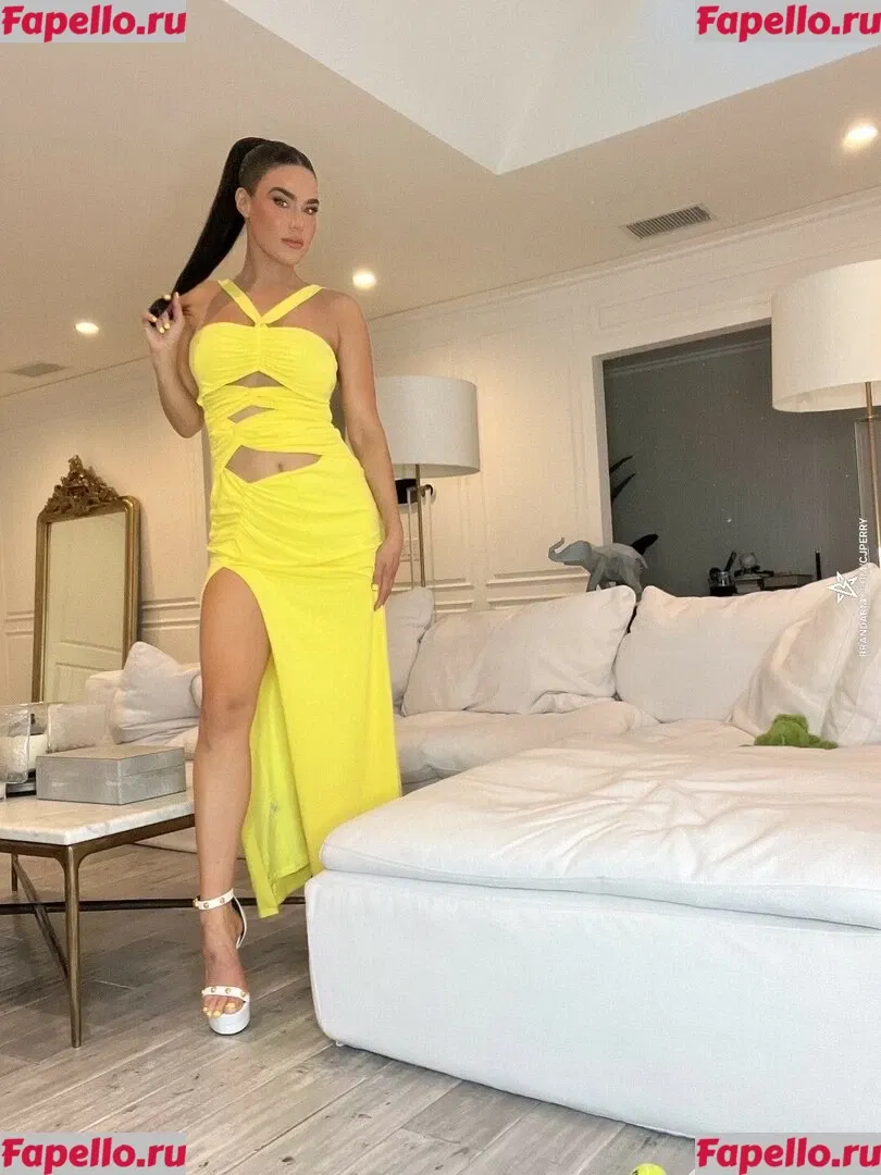 CJ Perry Onlyfans Photo Gallery 