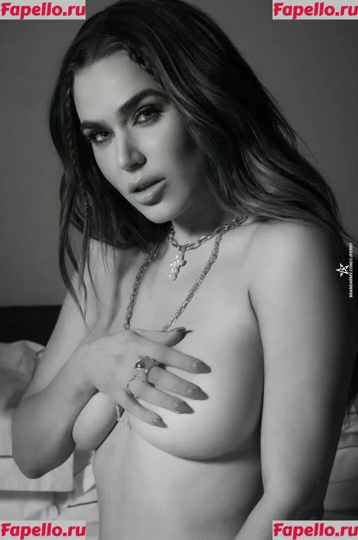 CJ Perry Onlyfans Photo Gallery 