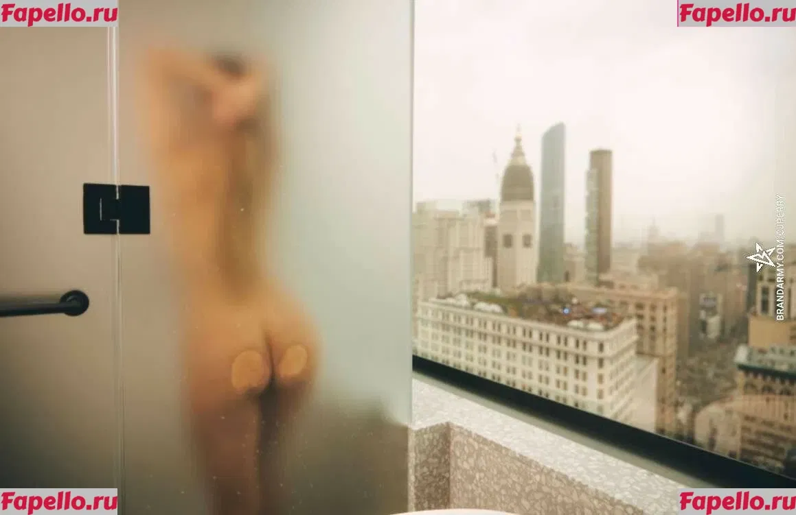 CJ Perry Onlyfans Photo Gallery 