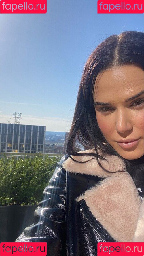 CJ Perry Onlyfans Photo Gallery 